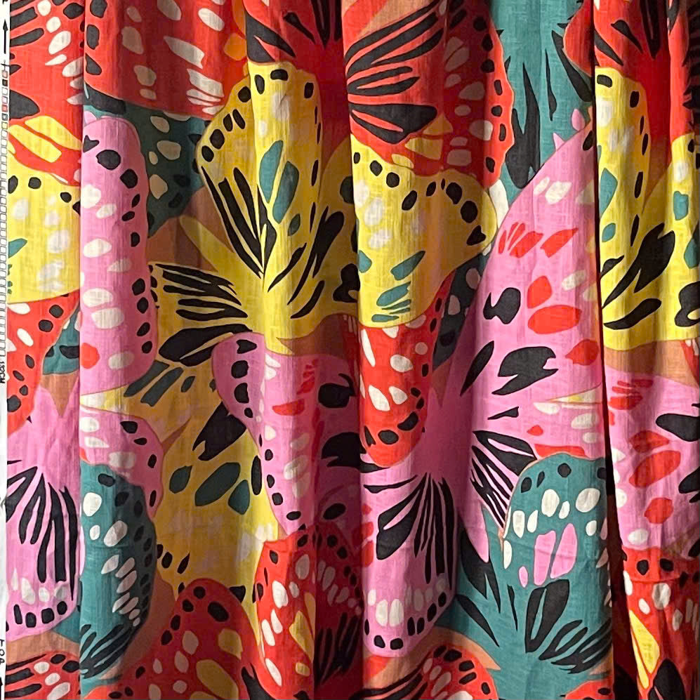 Floral Burst Linen Remnant Piece 1.7 M