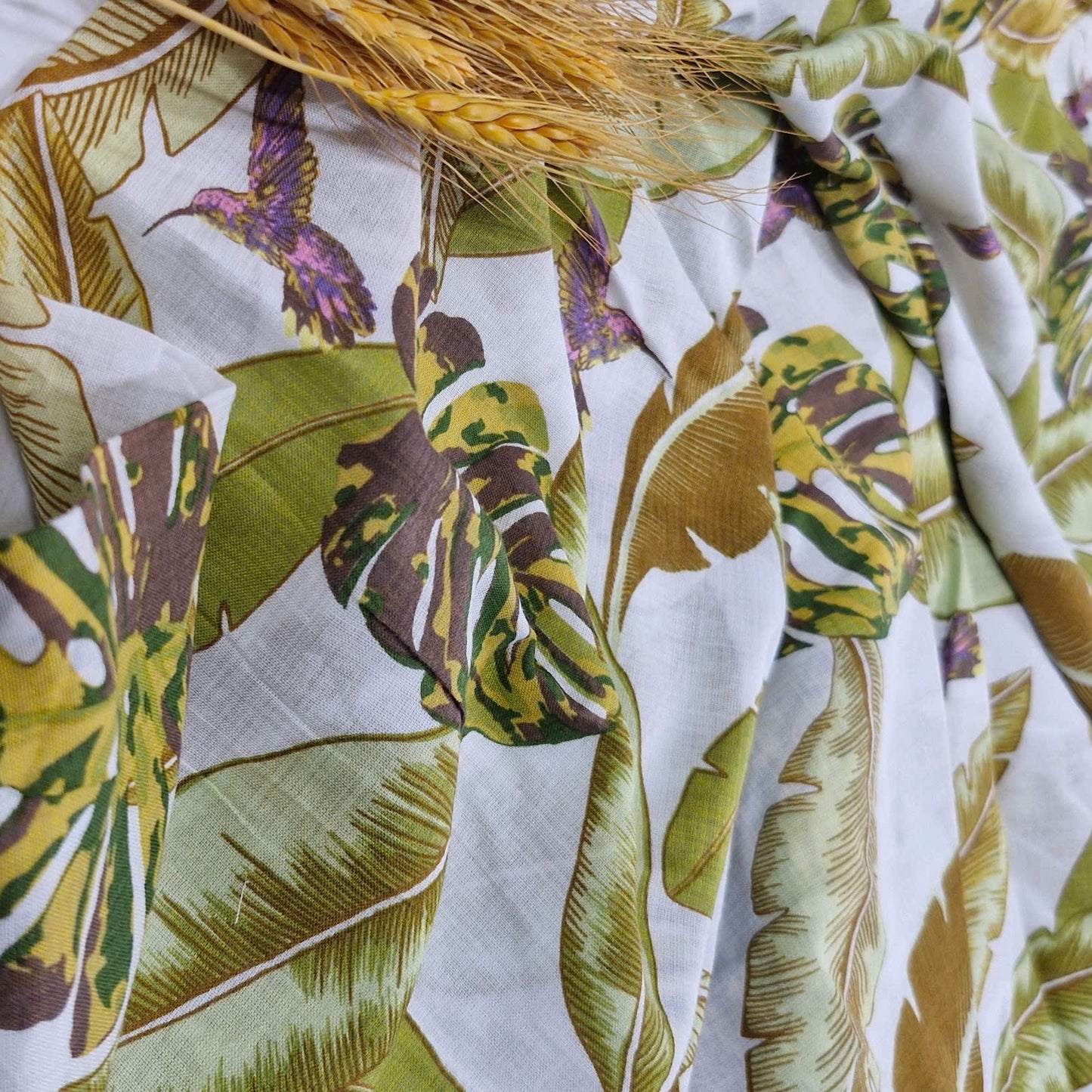 Hummingbird Lightweight Linen
