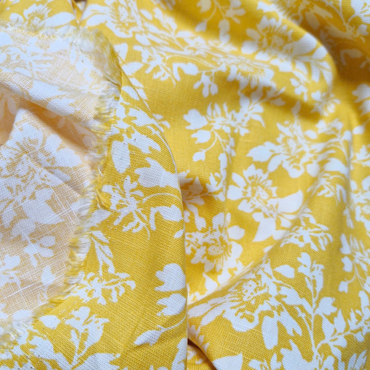 Tossed Lemon Lightweight Linen