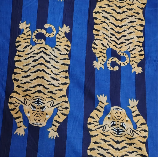 Lying Tiger Dark Cobalt
