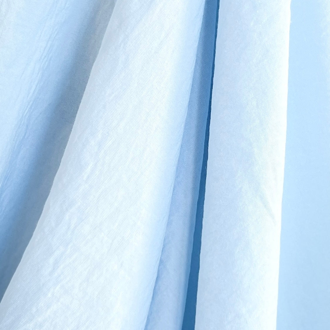 Soft-Washed Lightweight Linen Cashmere Blue
